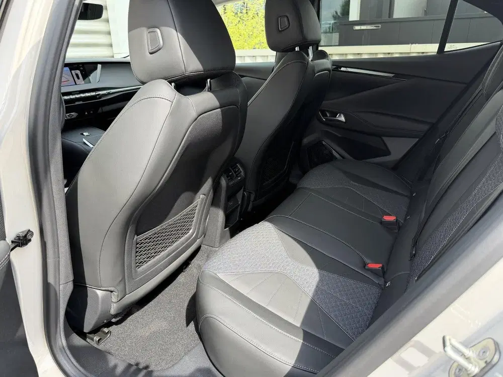 DS Automobiles DS 4 DS DS 4 No 1.6 PHEV Pallas Comfort Pack uit 2026, foto 10