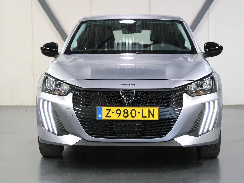 Peugeot 208 Active 50kWh 136PK uit 2024, foto 5