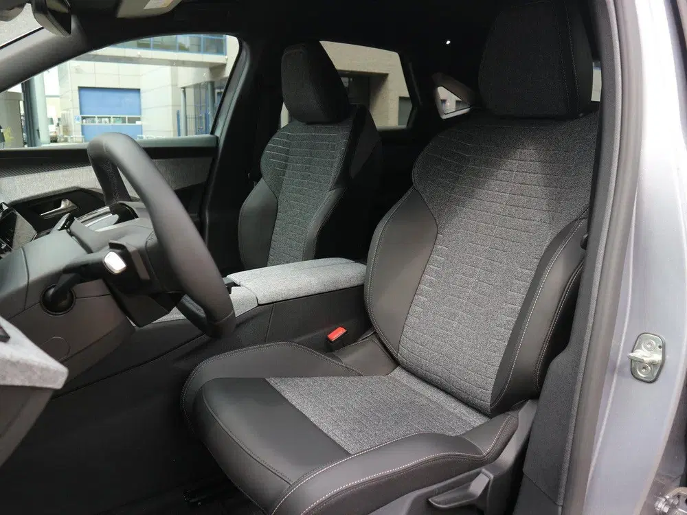 Peugeot 3008 1.6 plug-in Hybrid 195 Allure uit 2025, foto 10