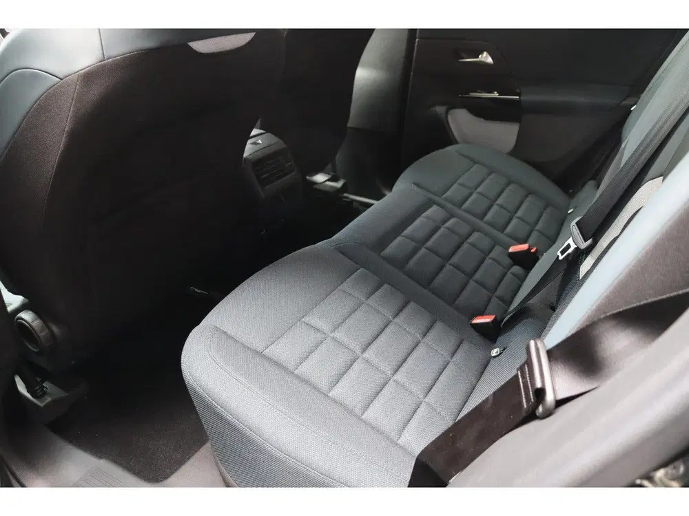 Citroën C5 Aircross 1.2 Hybrid 145 Business Elektrische Ach uit 2026, foto 7