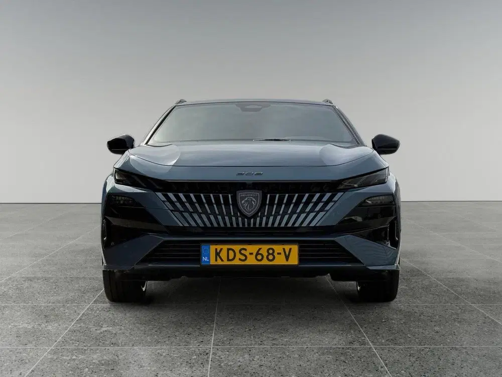 Peugeot 308 SW GT EV 58kWh 156pk uit 2026, foto 4