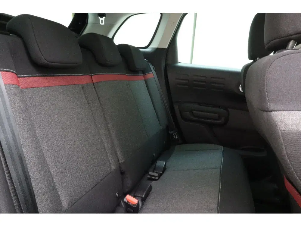 Citroën C3 Aircross 1.2 PureTech 110pk S&S C-Series uit 2021, foto 13