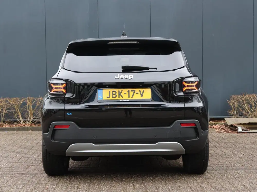 Jeep Avenger Summit 54 kWh uit 2025, foto 6