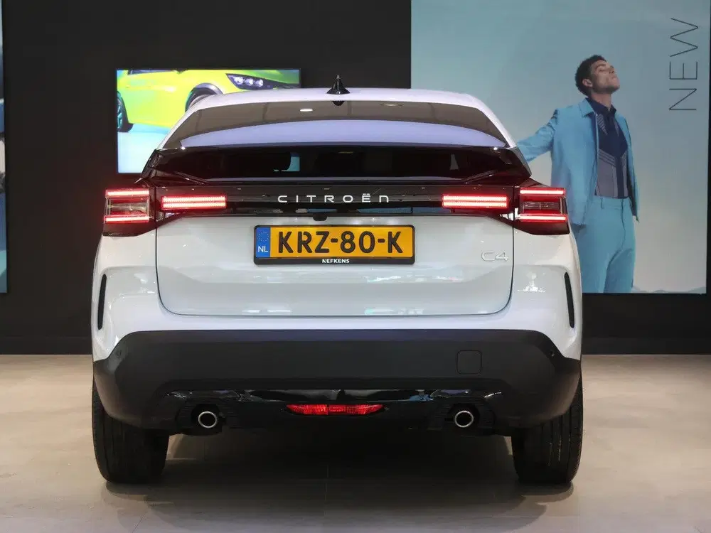 Citroën C4 Max 136 pk Hybrid 360 Camera uit 2025, foto 11