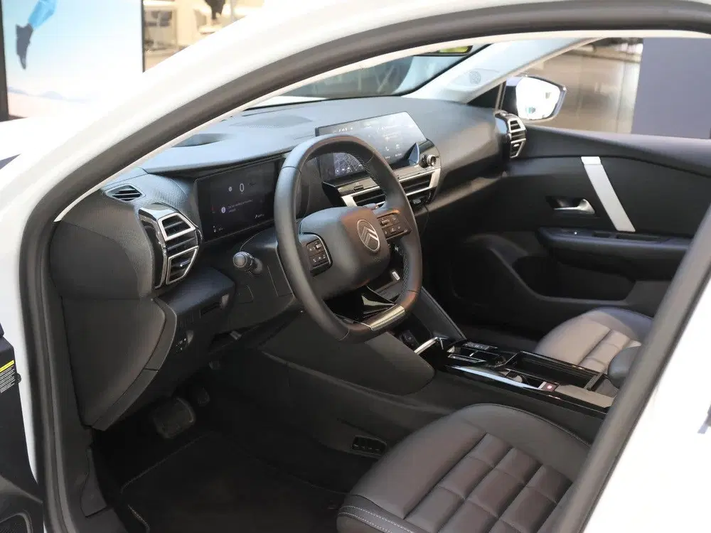 Citroën C4 Max 136 pk Hybrid 360 Camera uit 2025, foto 7