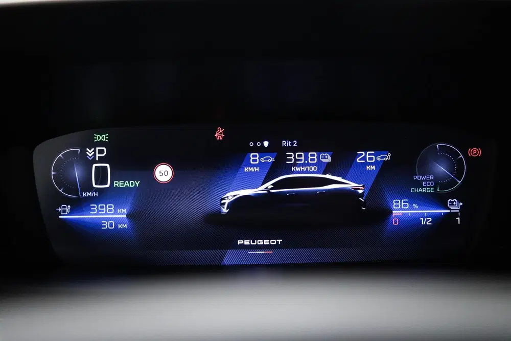 Peugeot 408 Allure 58 kWh uit 2026, foto 4