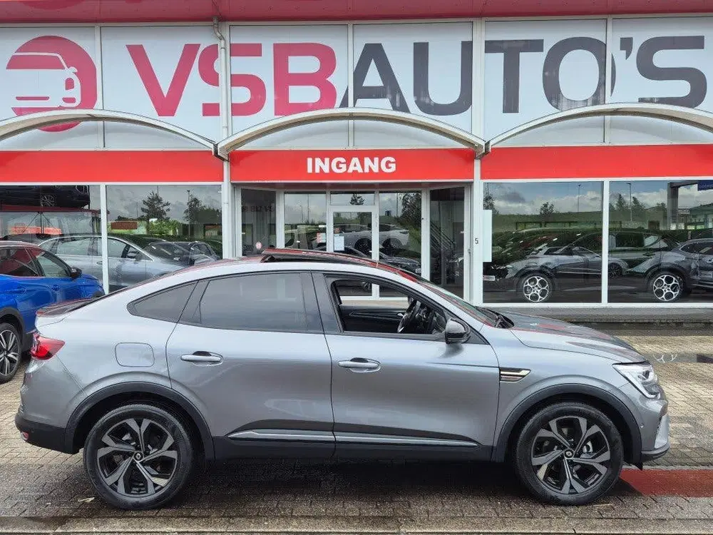 Renault Arkana 1.6 E-TECH AUT. ENGINEERED PANO-DAK NAVI C uit 2023, foto 4