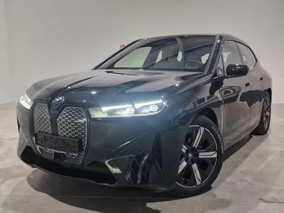 BMW iX xDrive50 M-sport uit 2024