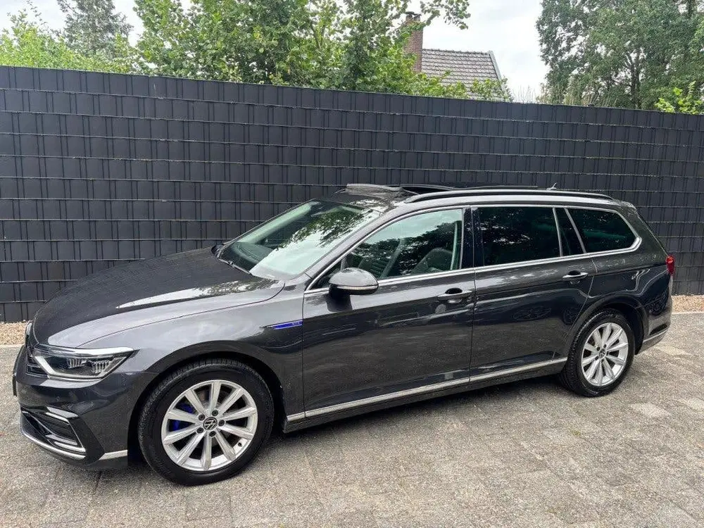 Volkswagen Passat 1.4 TSI PHEV GTE BNS**LEER uit 2020