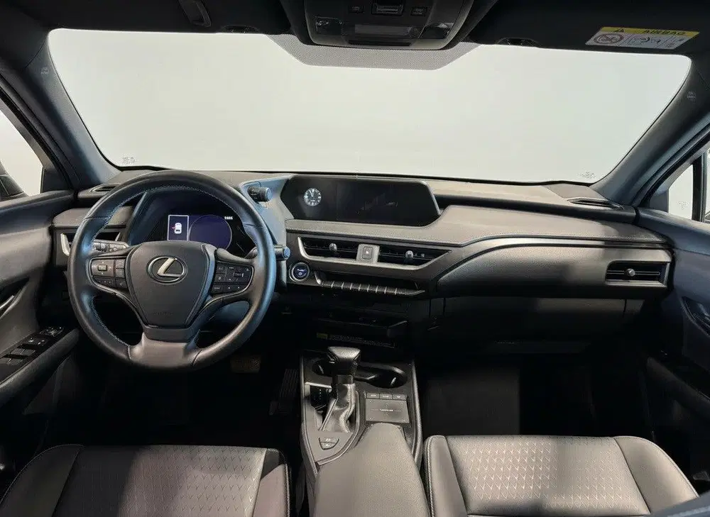 Lexus UX 250h Luxury Line uit 2022, foto 10