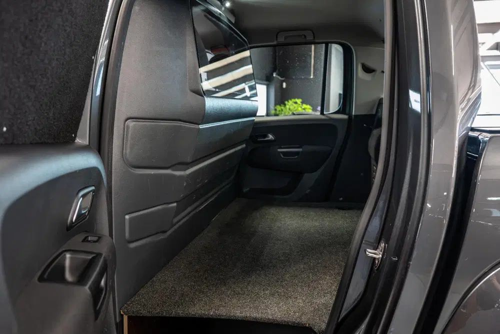 Volkswagen Amarok 3.0 TDI Plus Cab Comfortline Dealer Onderh uit 2019, foto 3