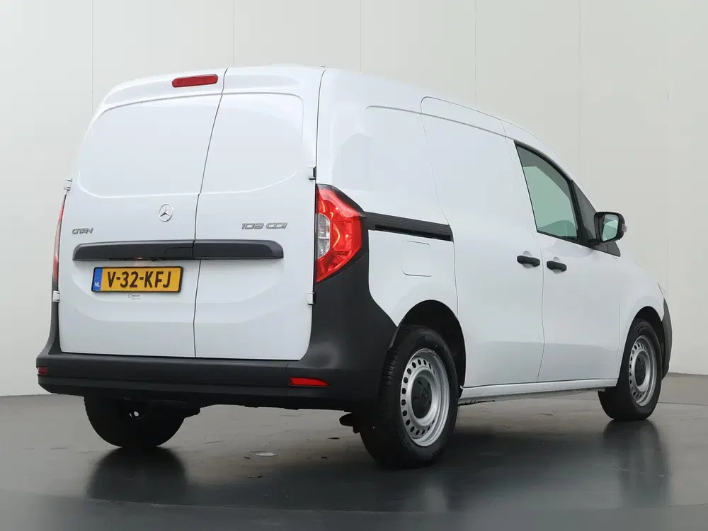Mercedes-Benz Citan 108 CDI uit 2024, foto 2