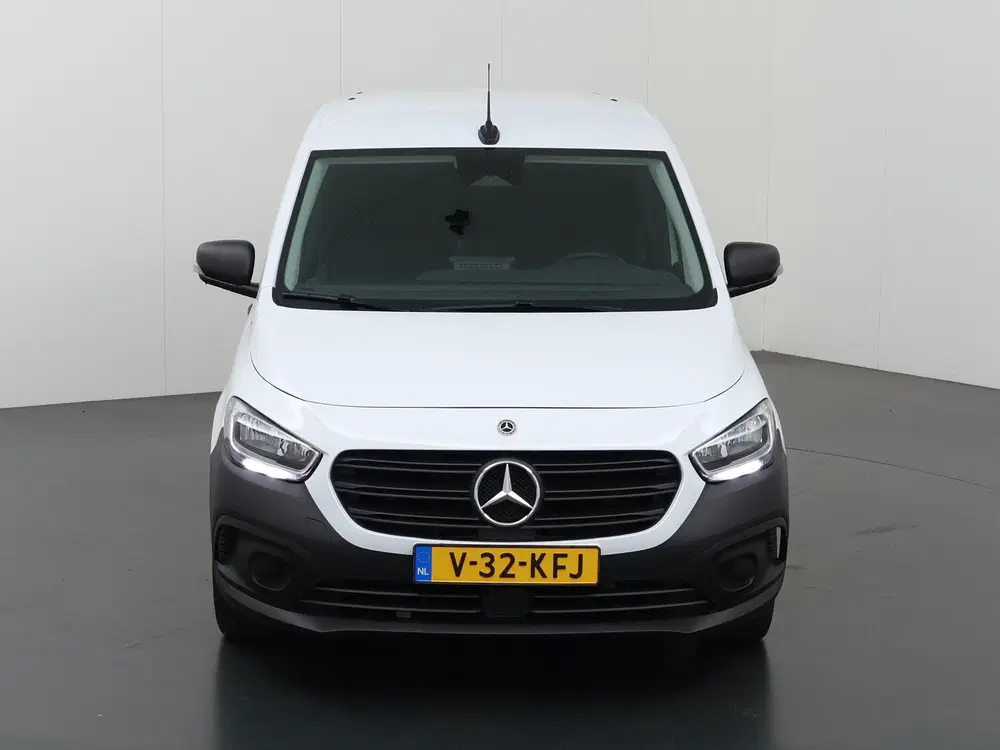 Mercedes-Benz Citan 108 CDI uit 2024, foto 3