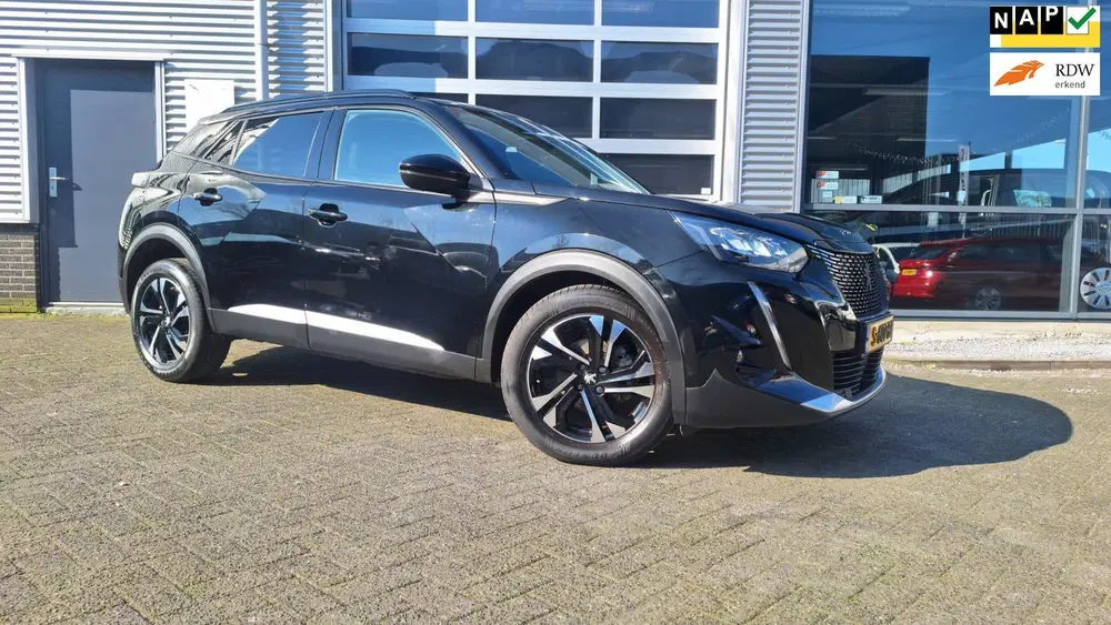 Peugeot 2008 1.2 PureTech Allure Pack uit 2023