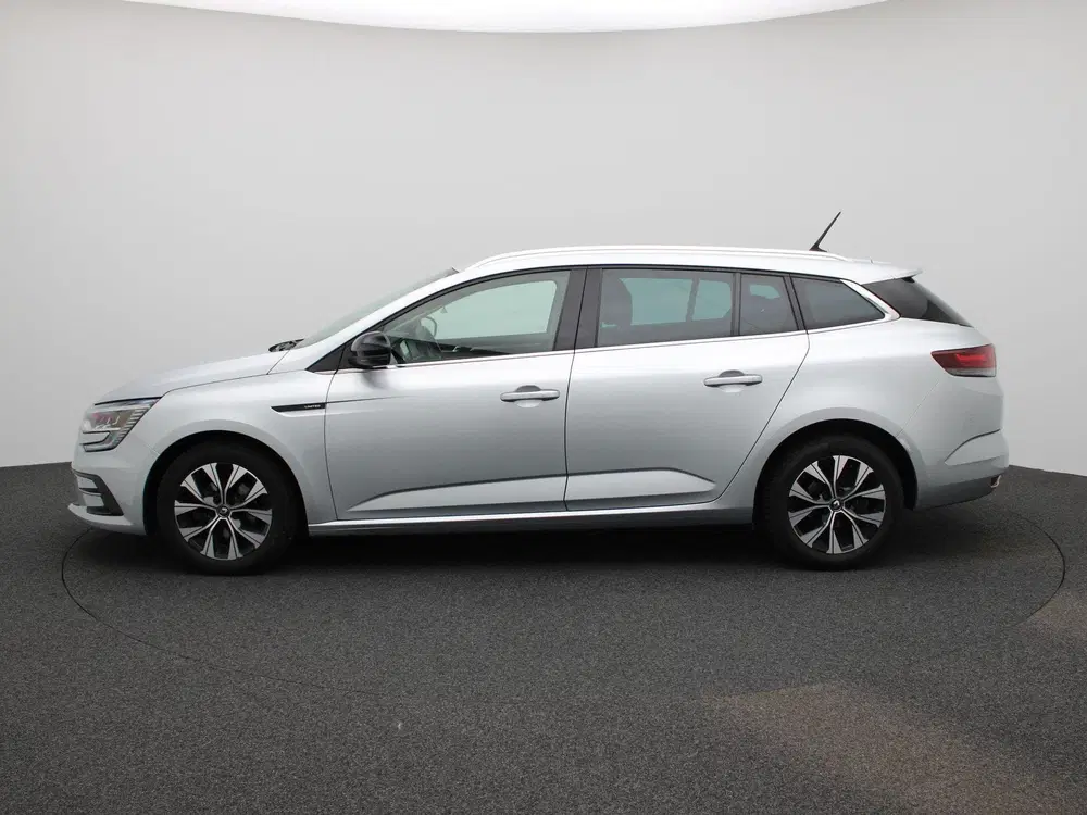 Renault Megane Mégane 1.3 TCe 140 Equilibre uit 2022, foto 4