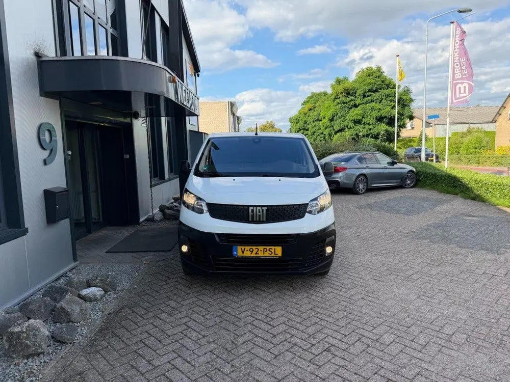 Opel Vivaro 2.0 MultiJet Extra Lang L3H1 145PK Navi Ca uit 2022, foto 2