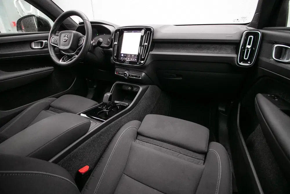 Volvo C40 Single Motor Extended Range Plus 82 kWh uit 2024, foto 3