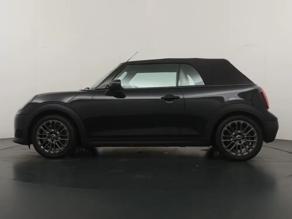 Mini Cabrio Cooper C Favoured Trim uit 2025, foto 12