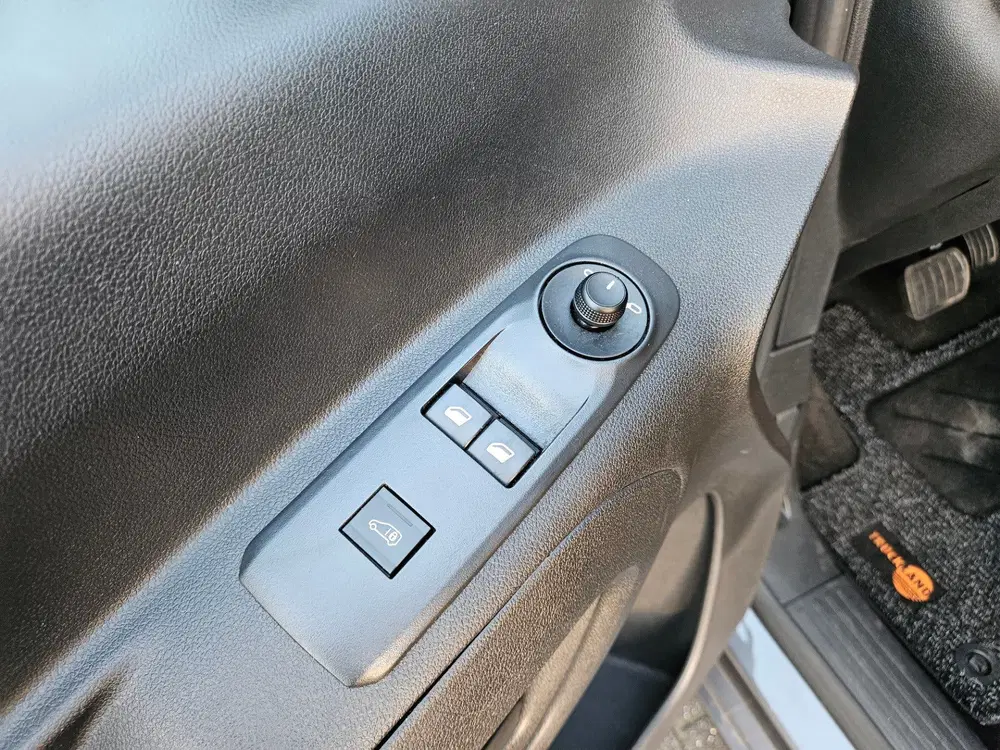 Fiat Doblo Doblò 1.5D 130pk L2 1000kg Automaat 130PK uit 2023, foto 14
