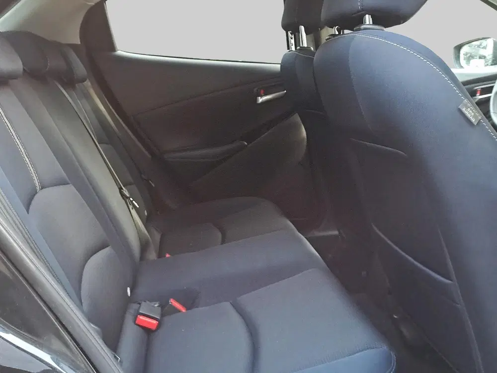 Mazda 2 1.5 SKYACTIV-G 90PK LUXURY NAVI CAMERA HUD uit 2022, foto 14