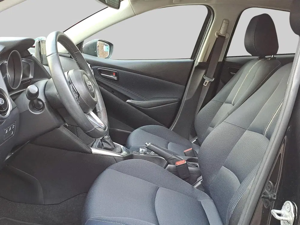Mazda 2 1.5 SKYACTIV-G 90PK LUXURY NAVI CAMERA HUD uit 2022, foto 5