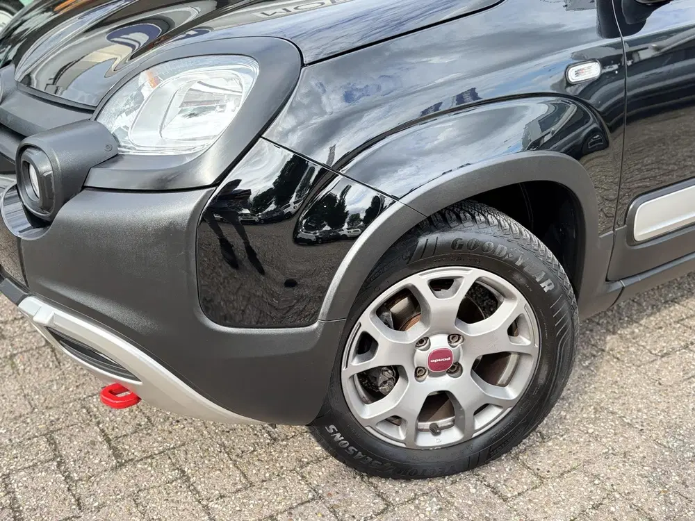 Fiat Panda 1.2 City Cross uit 2019, foto 2