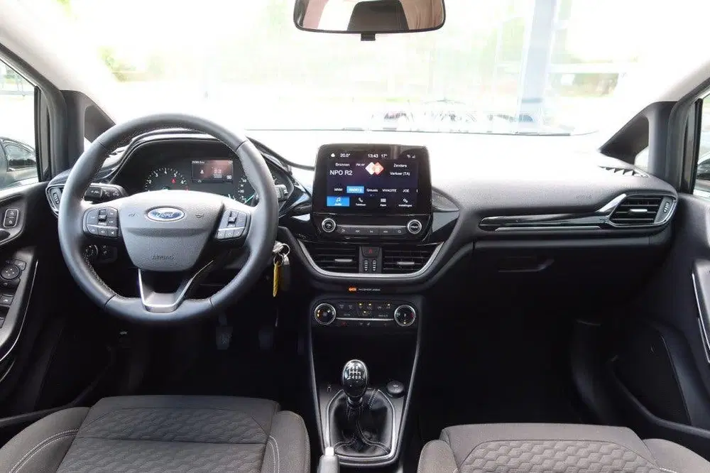 Ford Fiesta 1.0 EcoBoost Hybrid Titanium 125pk Clima uit 2023, foto 7