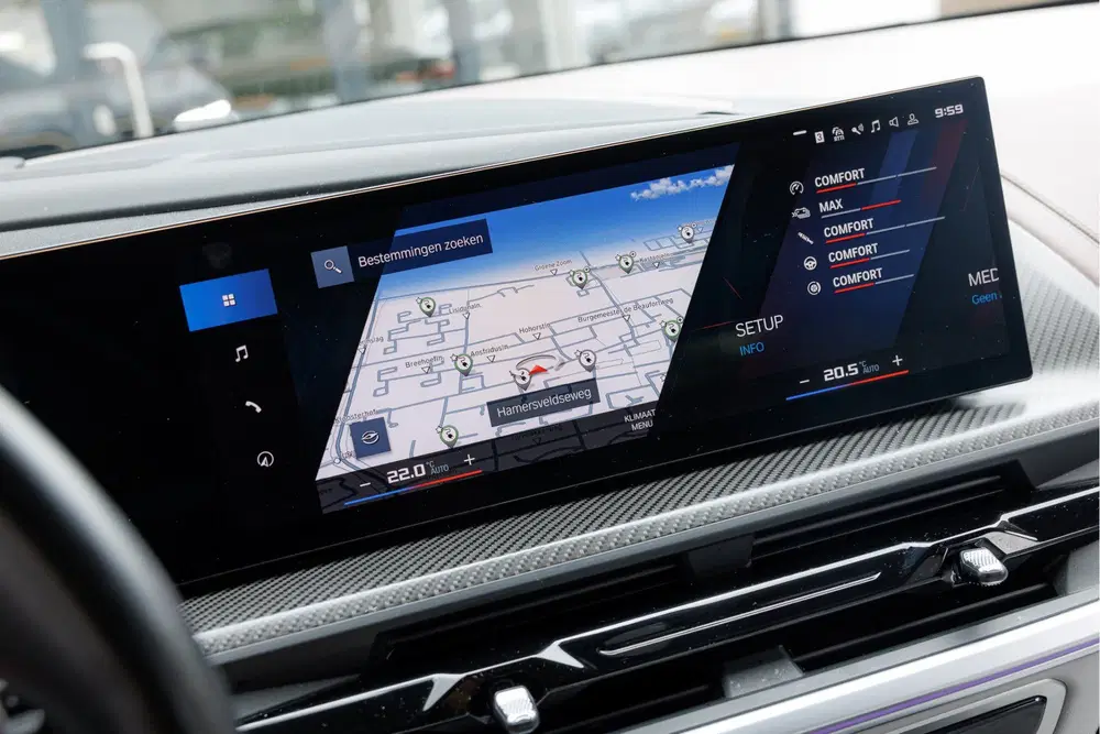 BMW XM 4.4 V8 30 kWh Bowers & Wilkins uit 2023, foto 13