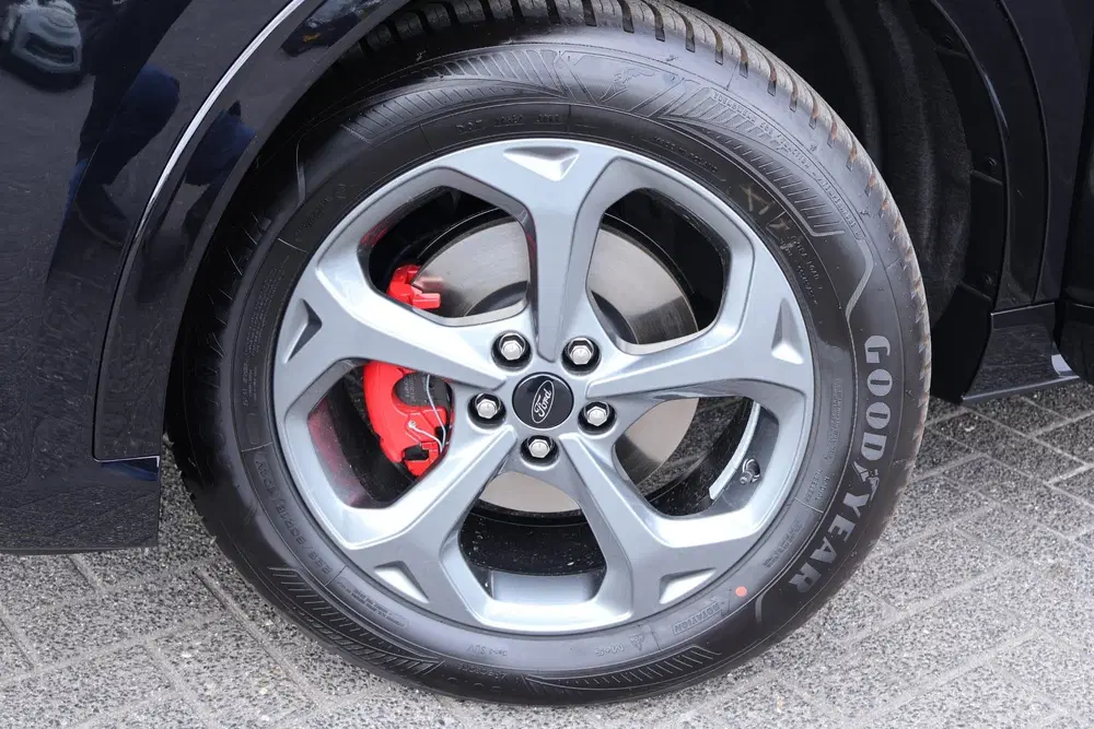 Ford Kuga 2.5 PHEV ST-Line X uit 2026, foto 10