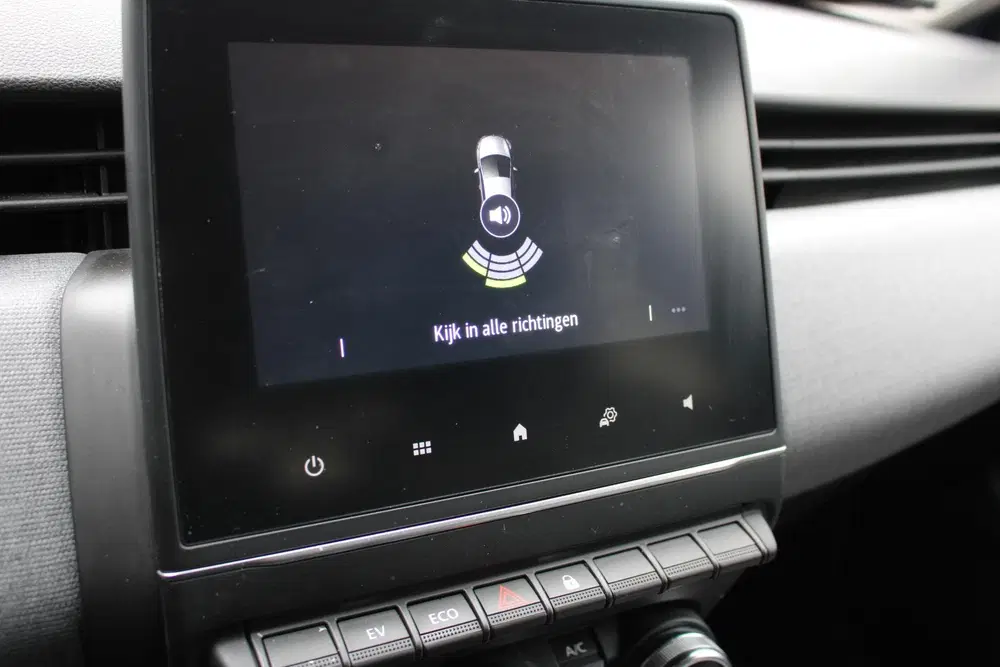 Renault Clio 1.6 E-Tech Full Hybrid 145 evolution uit 2023, foto 12