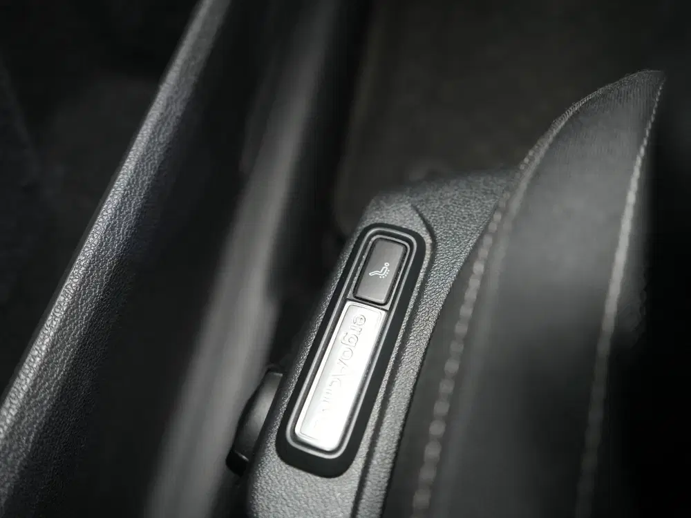 Volkswagen Tiguan 1.4 TSI eHybrid Elegance PHEV 245pk Dealer uit 2022, foto 12
