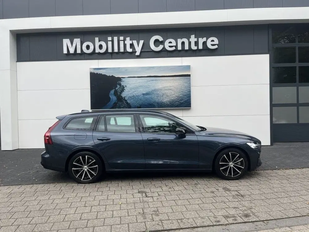 Volvo V60 T6 AWD + Dark uit 2025, foto 8