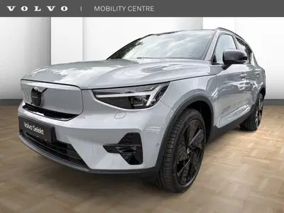 Volvo EX40 Single Extended Range Plus Black Edition uit 2025