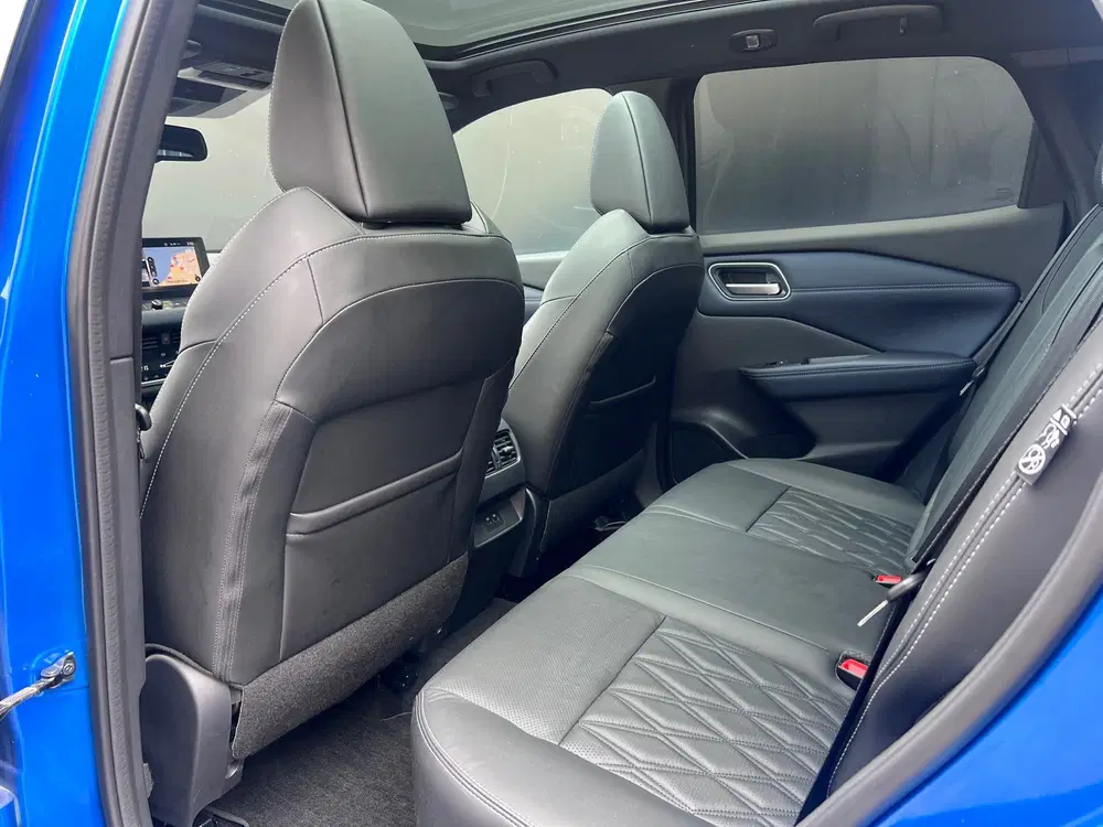 Nissan Qashqai 1.3 MHEV Tekna Plus Pano H&U Stoelmassage uit 2024, foto 12