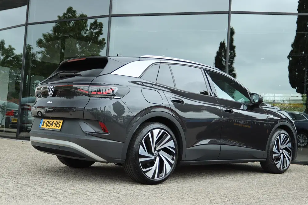 Volkswagen ID.4 FIRST MAX 77KWH uit 2020, foto 2