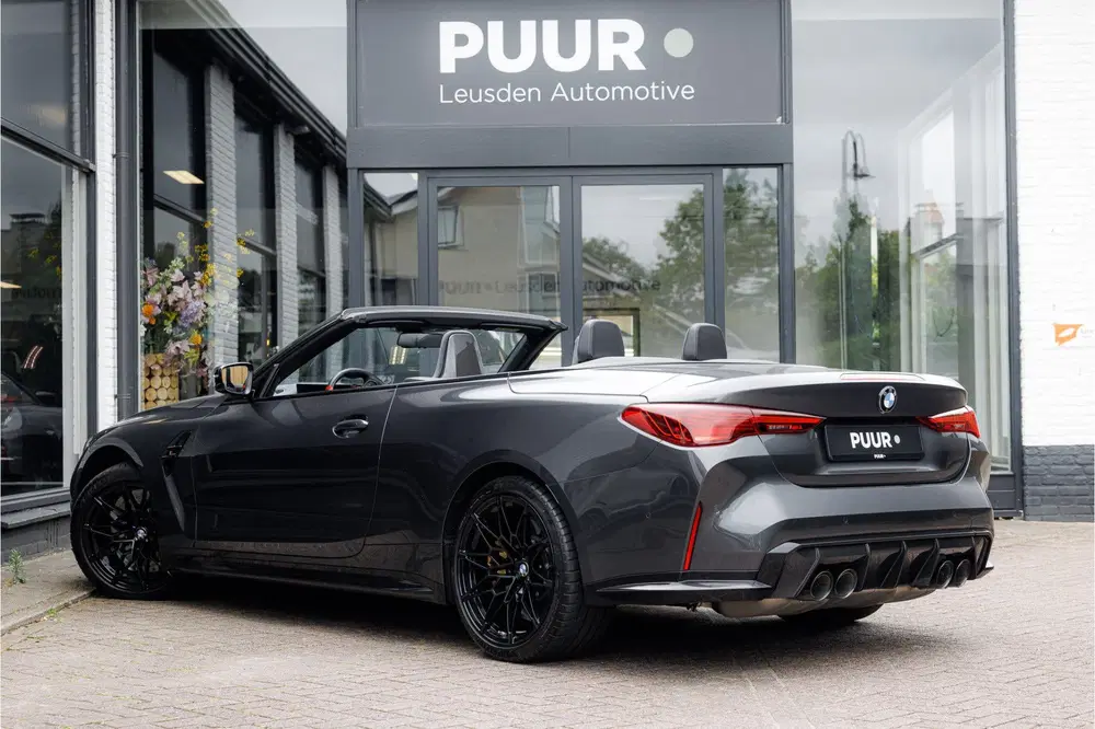 BMW M4 Cabriolet xDrive Competition Keramisch uit 2024, foto 2