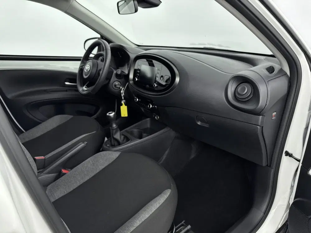 Toyota Aygo X 1.0 VVT-i MT First uit 2022, foto 6