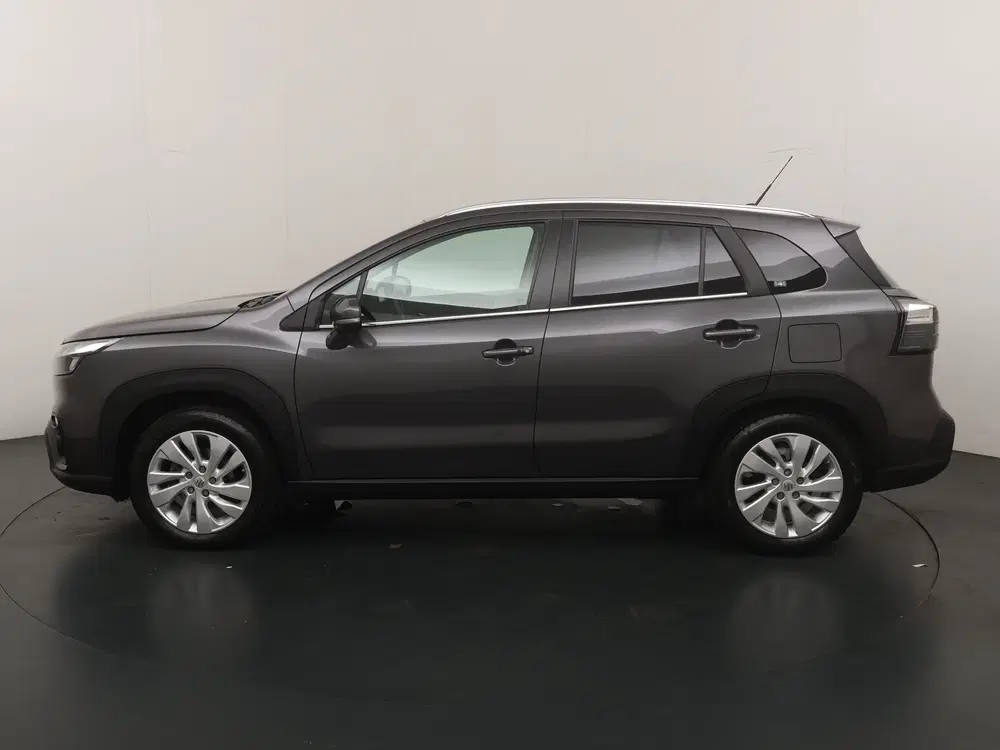 Suzuki S-Cross 1.4 Boosterjet 130pk Select Smart Hybrid uit 2022, foto 2
