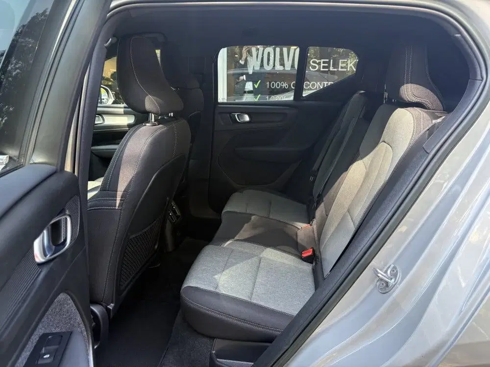 Volvo XC40 T4 Essential Bright uit 2022, foto 15