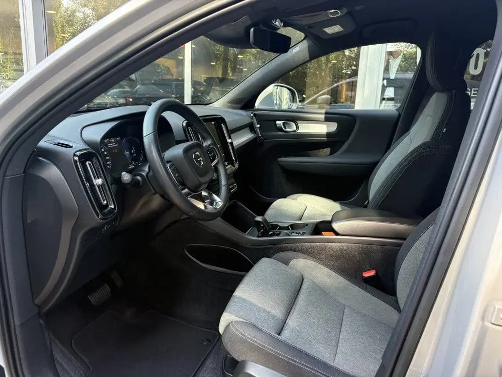 Volvo XC40 T4 Essential Bright uit 2022, foto 8