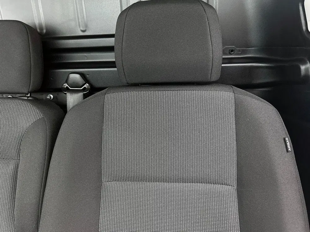 Opel Combo 1.5 BlueHDi 130pk L2 Automaat Apple Carpla uit 2024, foto 15