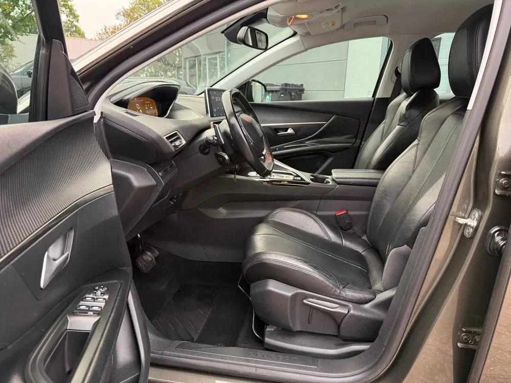 Peugeot 3008 1.2i TURBO 2019 131PK ALLURE PACK EXE AUTO uit 2019, foto 12