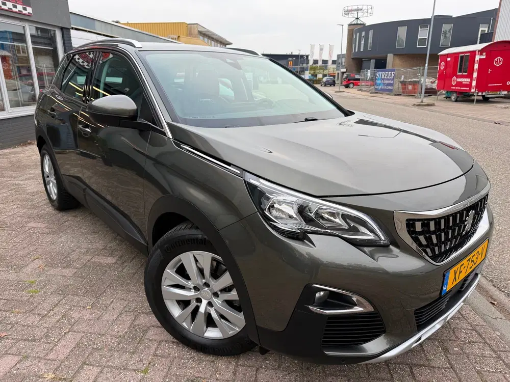 Peugeot 3008 1.2i TURBO 2019 131PK ALLURE PACK EXE AUTO uit 2019, foto 3