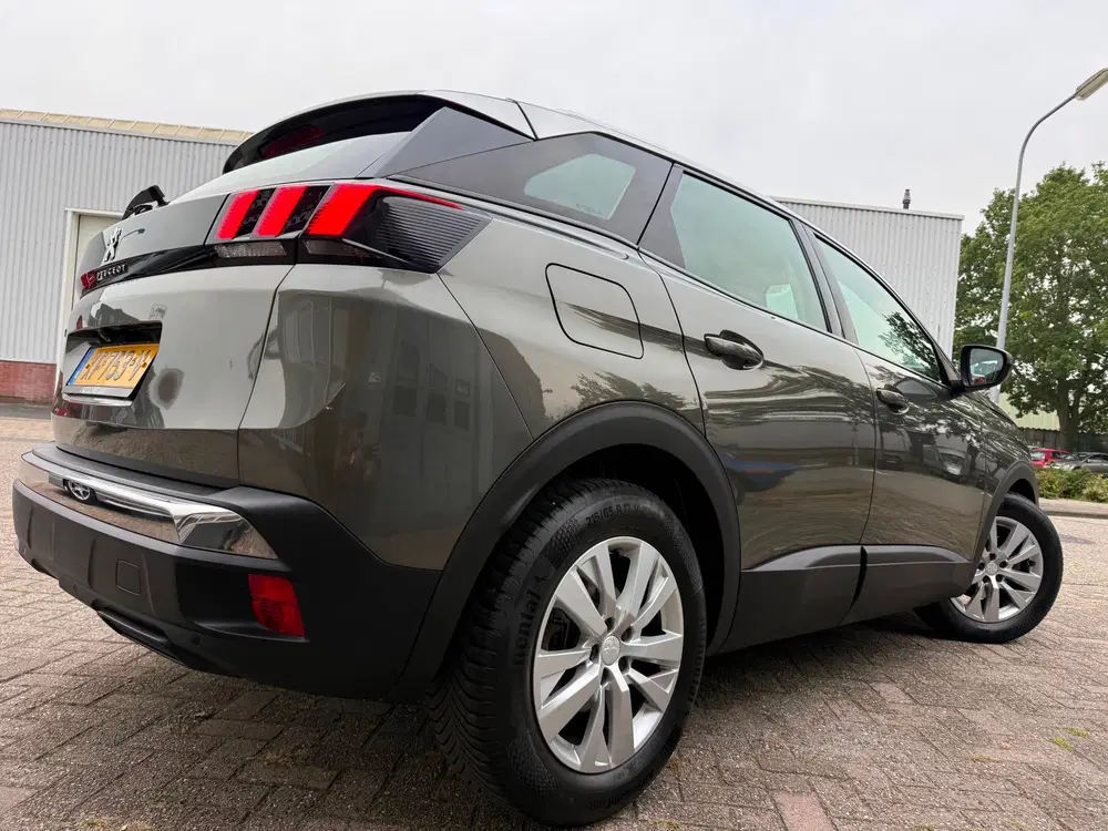 Peugeot 3008 1.2i TURBO 2019 131PK ALLURE PACK EXE AUTO uit 2019, foto 6