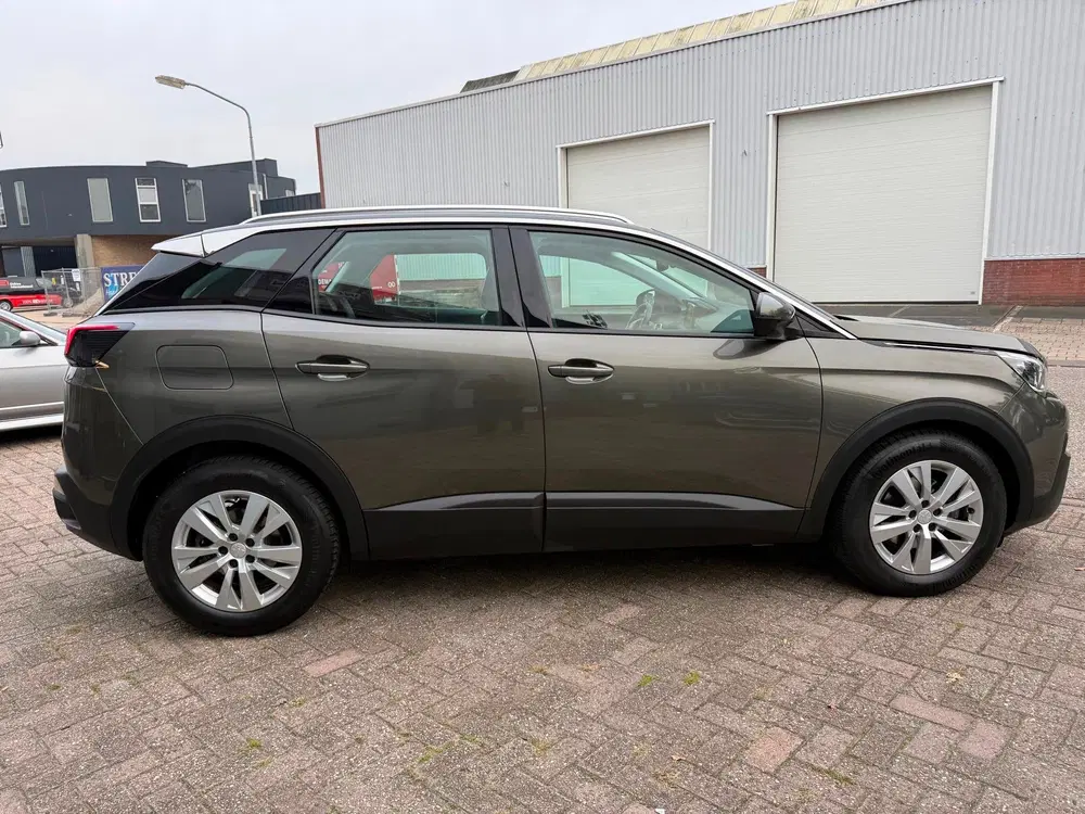 Peugeot 3008 1.2i TURBO 2019 131PK ALLURE PACK EXE AUTO uit 2019, foto 9