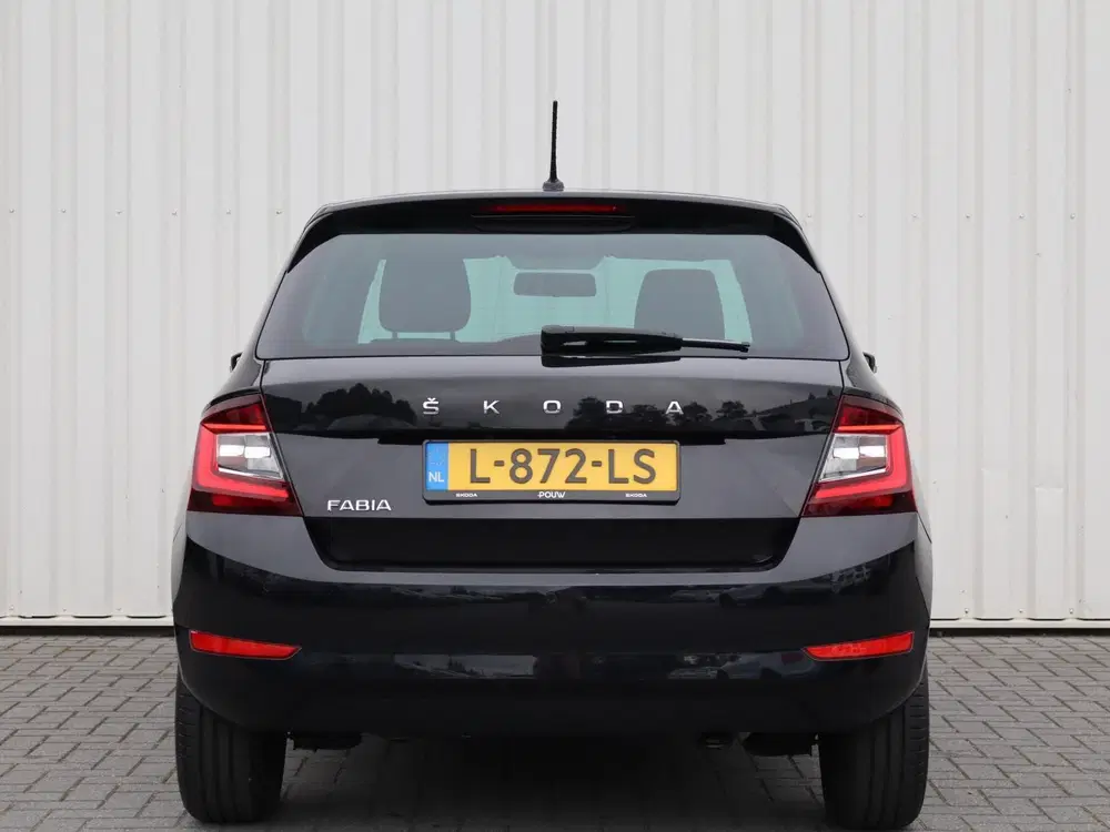 Skoda Fabia 1.0 TSI 95pk Ambition uit 2021, foto 11