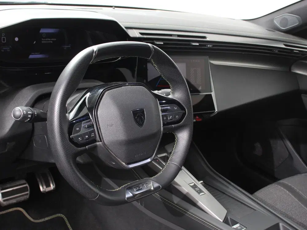 Peugeot 308 1.2 PureTech 130pk Automaat GT SW Climate uit 2024, foto 11