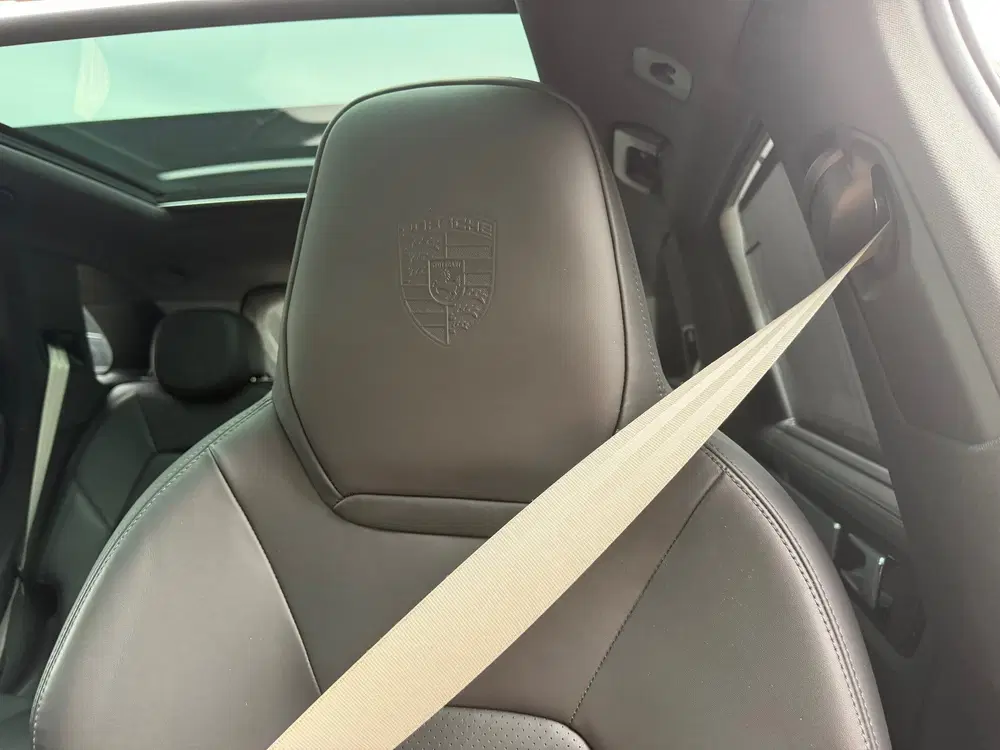 Porsche Cayenne 3.0 E-Hybrid Platinum Edition Pano Trekhaa uit 2023, foto 12