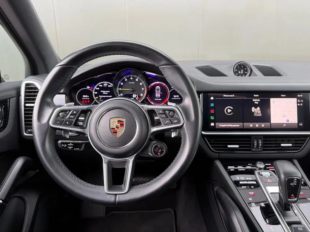 Porsche Cayenne 3.0 E-Hybrid Platinum Edition Pano Trekhaa uit 2023, foto 8
