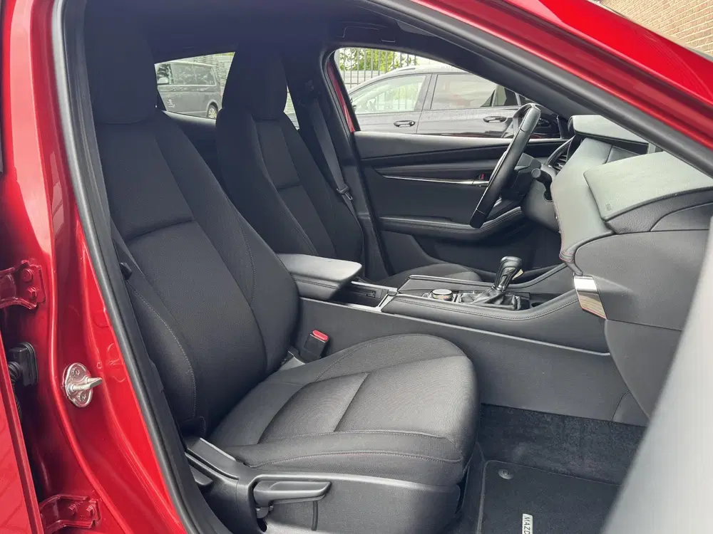 Mazda 3 2.0 E-SKYACTIV-G M HYBRID 150 HOMURA I AUT uit 2023, foto 10